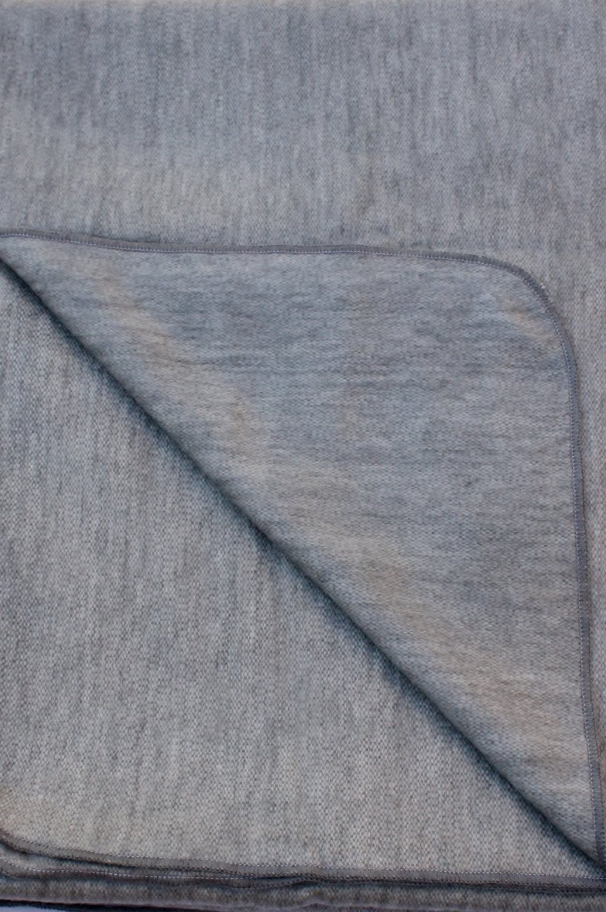 Alpaca Bed Blanket - Queen