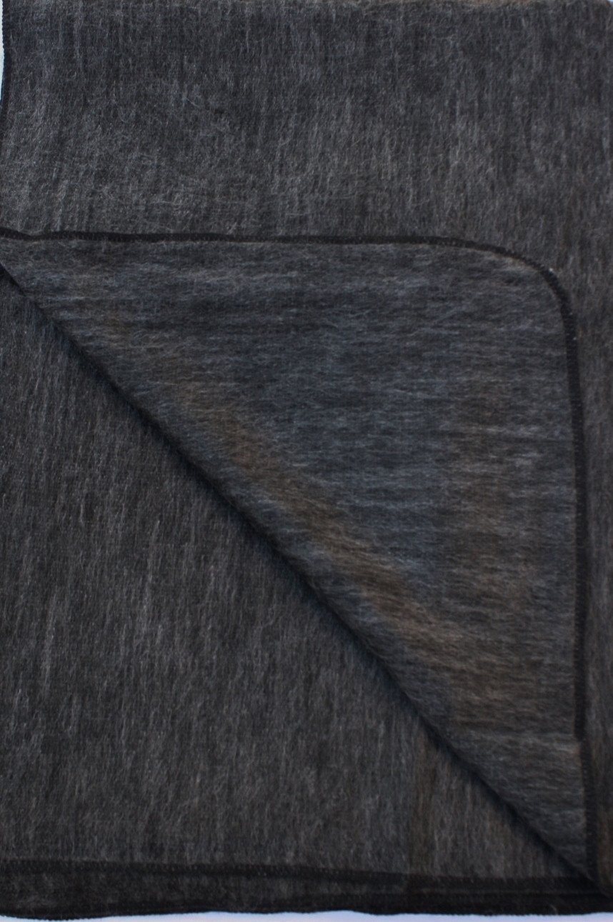 Alpaca Bed Blanket - Queen