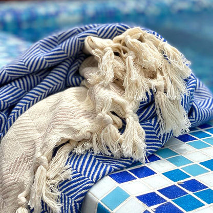 Pipa Sustainable Hand-loomed Cotton Throw Blanket - Blue